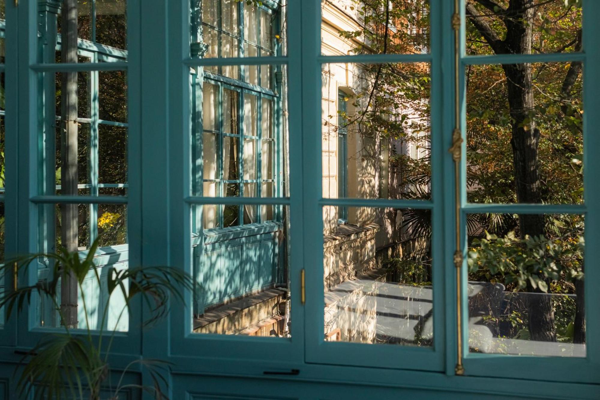 Unfound Door - Design Hotel ティビリシ 部屋 写真